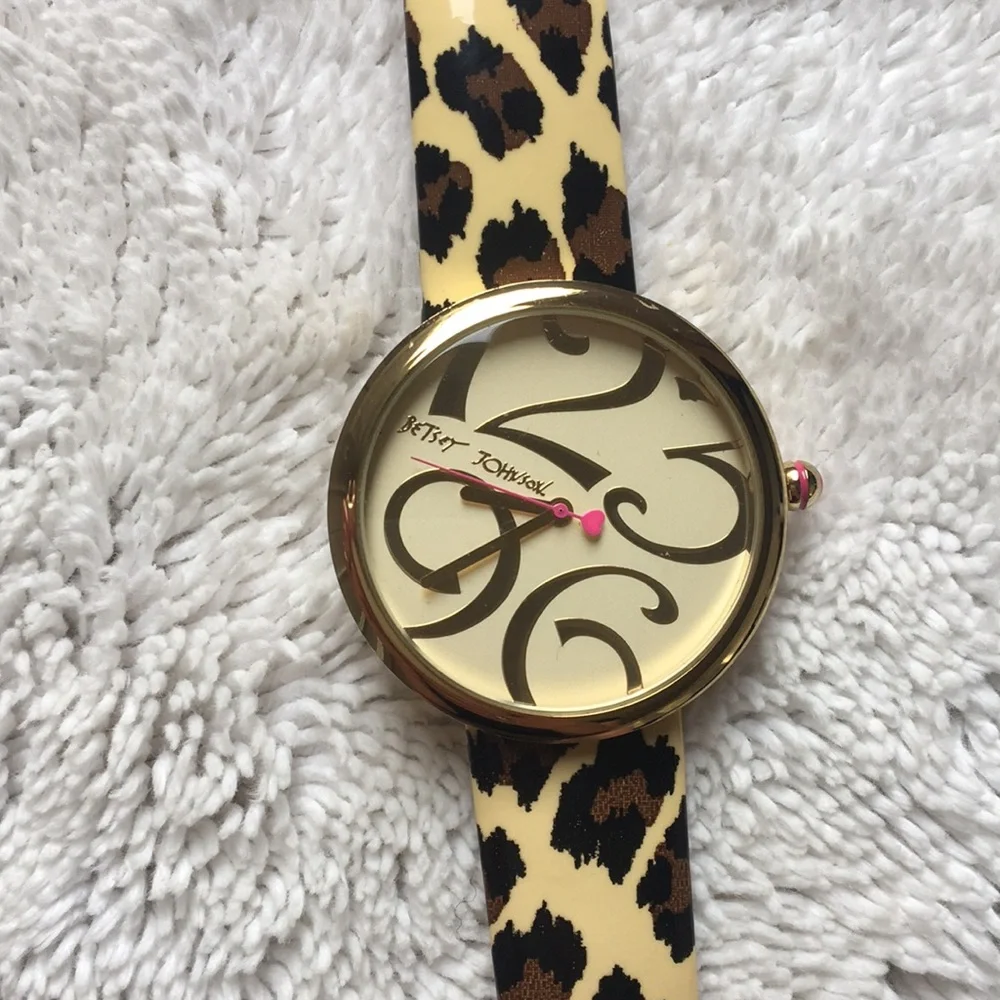 🐆Betsey Johnson EUC Large Floating Numbers Watch Animal Print🐆